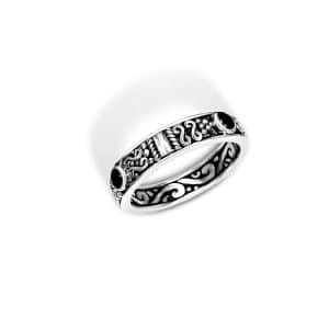 Black Onyx Orito Ring