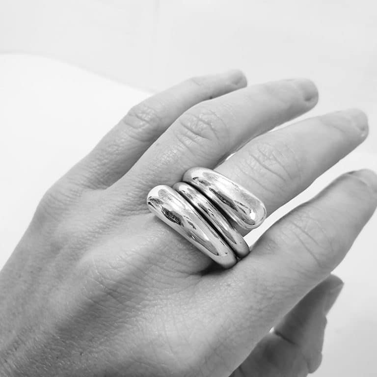 Crafting Silver Ingots: The Making of Tuareg Twisted Rings