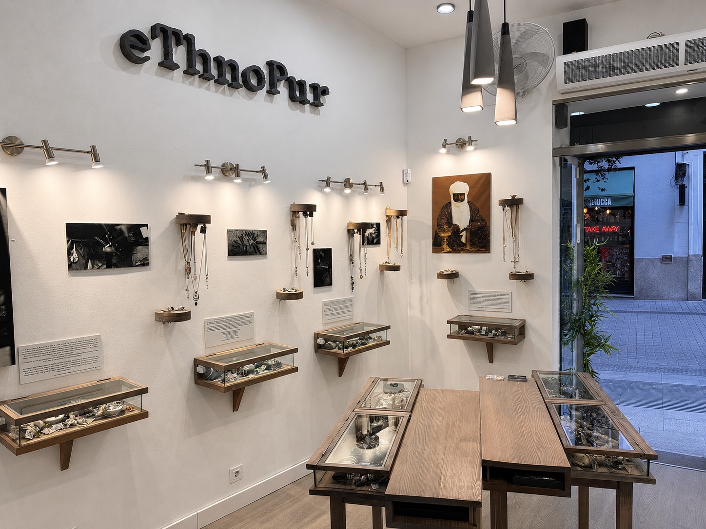 EthnoPur Prado 13 boutique in Madrid